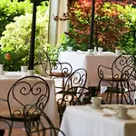 Starhotels Cristallo Palace Szálloda