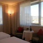 Szálloda Starhotels Cristallo Palace