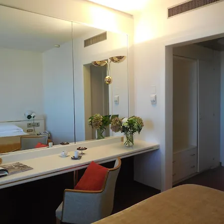 Starhotels Cristallo Palace Hotel 4*