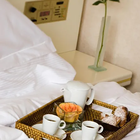 Starhotels Cristallo Palace Hotell