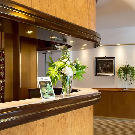 Starhotels Cristallo Palace Hotel