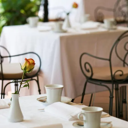 Starhotels Cristallo Palace Hotel
