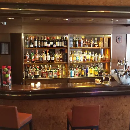 Hotell Starhotels Cristallo Palace