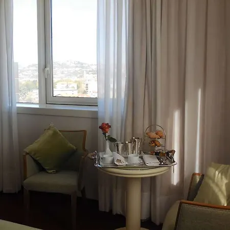 Starhotels Cristallo Palace Hotell 4*